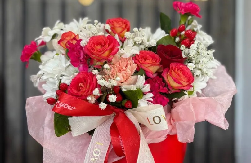 композиция в коробке