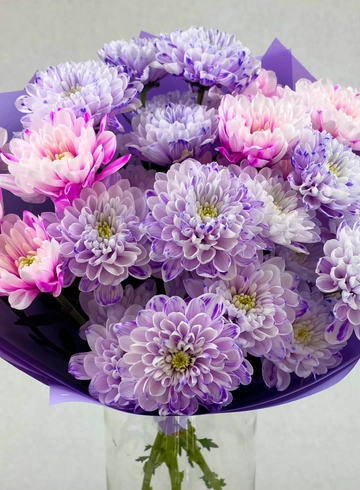 Букет из хризантем &laquo;Сирень&raquo; от интернет-магазина цветов в 
