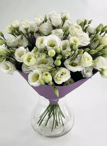 Букет с эустомами «Фея» от интернет-магазина цветов в 