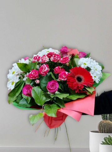 Сборный Букет &laquo;Гармония&raquo; от интернет-магазина цветов в 