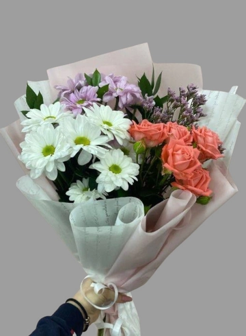 Сборный букет «Аура» от интернет-магазина цветов в 