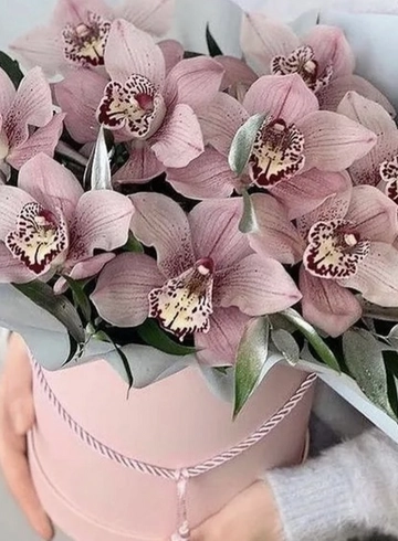 Моно композиция «Послание» от интернет-магазина цветов в 