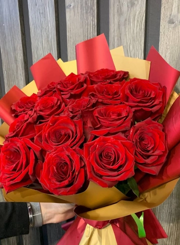 Моно букет «Моника» от интернет-магазина цветов в 