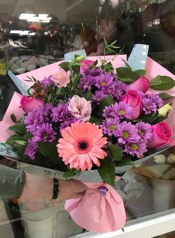 Сборный букет «Незнакомка» от интернет-магазина цветов в 