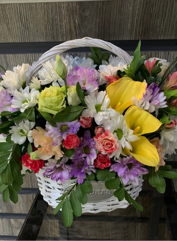 Композиция «Цветочный сад» от интернет-магазина цветов в 