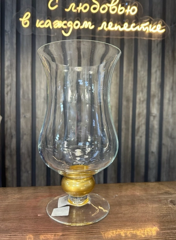 ваза«бокал» от интернет-магазина цветов в 