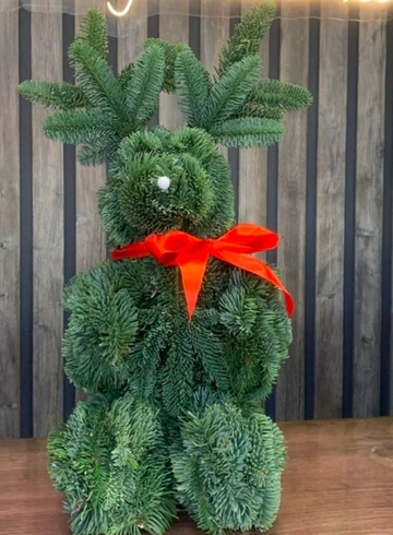 Композиция «Новогодний Олень» от интернет-магазина цветов в 